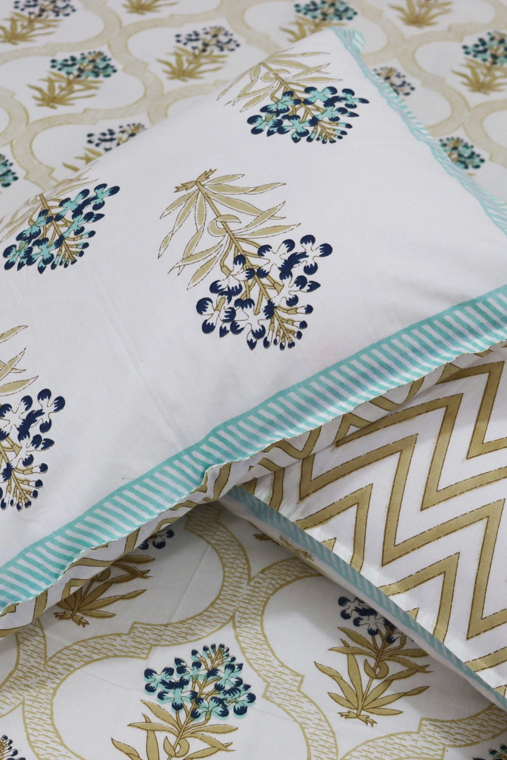 Veda Hand Block Soft Cotton Bedsheet with 2 Pillow Covers Blue