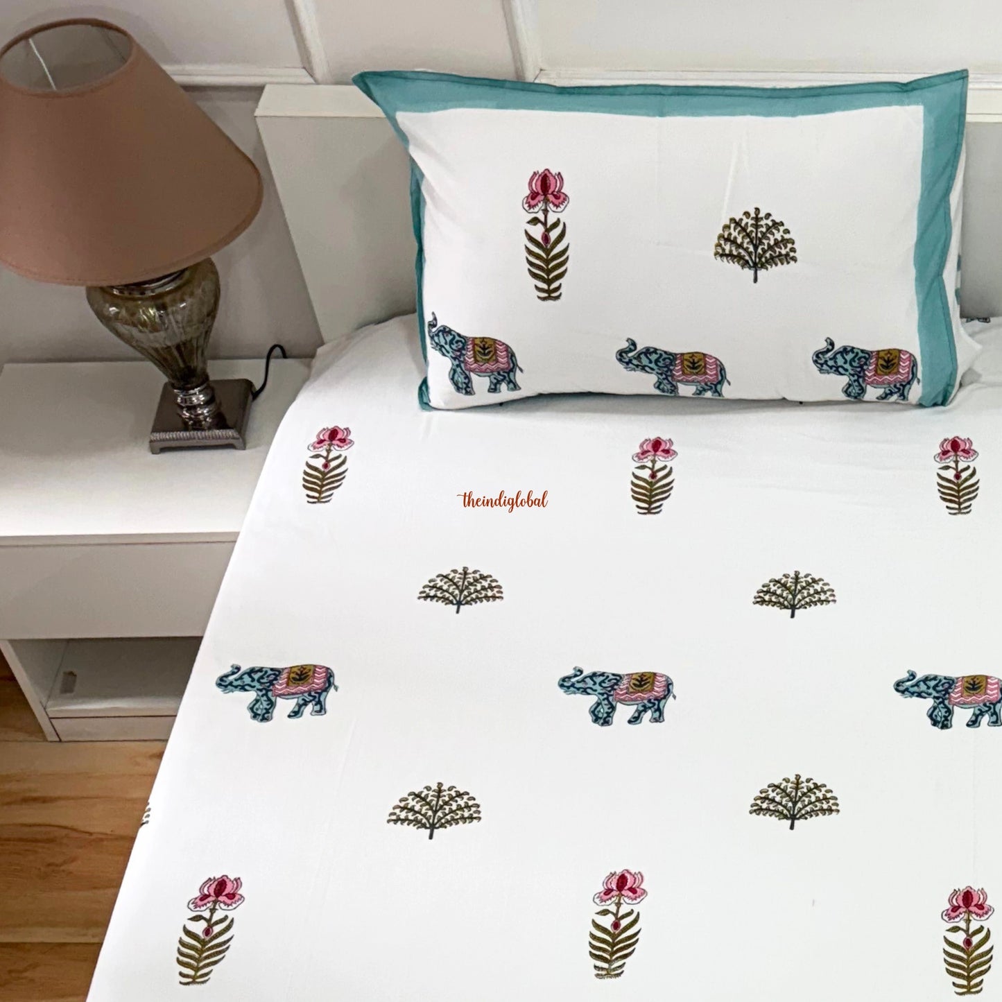 Ramya Hand Block Soft Cotton Bedsheet with 2 Pillow Covers 108*108 inches Gajanan