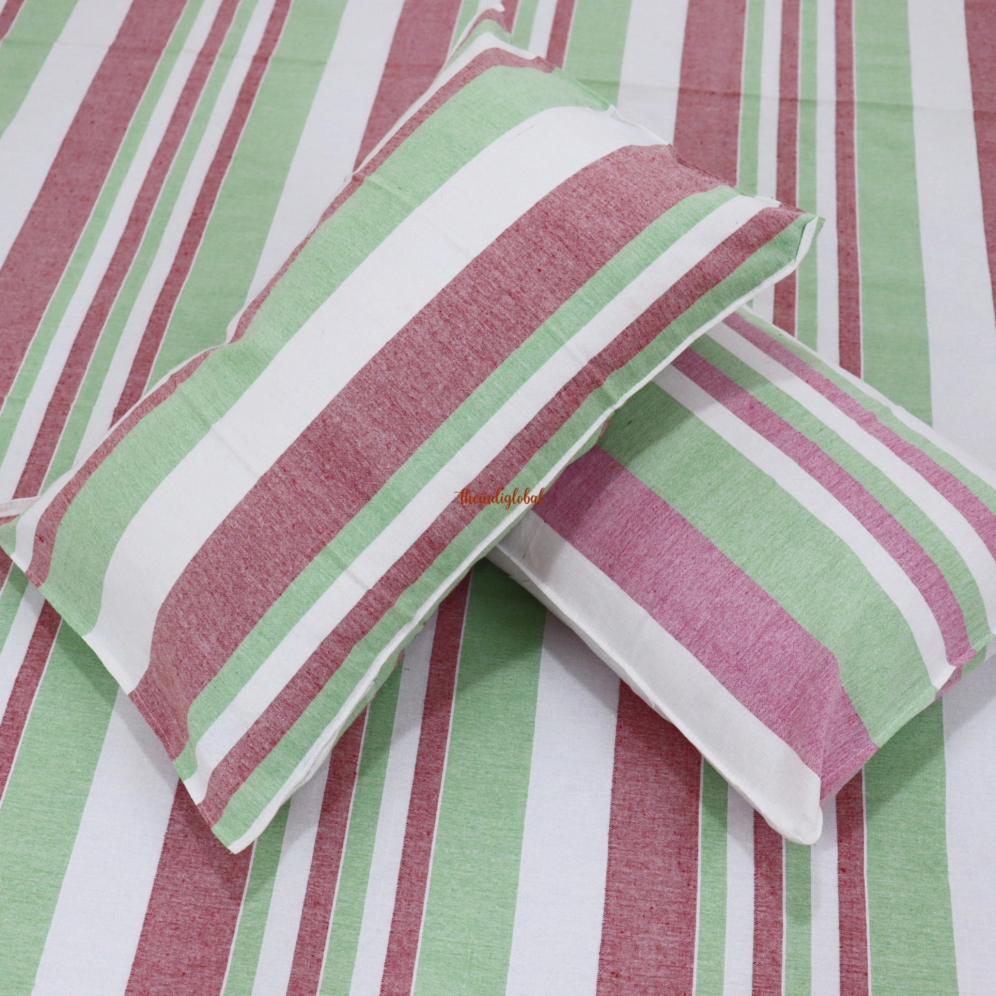 Handloom Cotton Bedsheet with Pillow Covers Pink Green