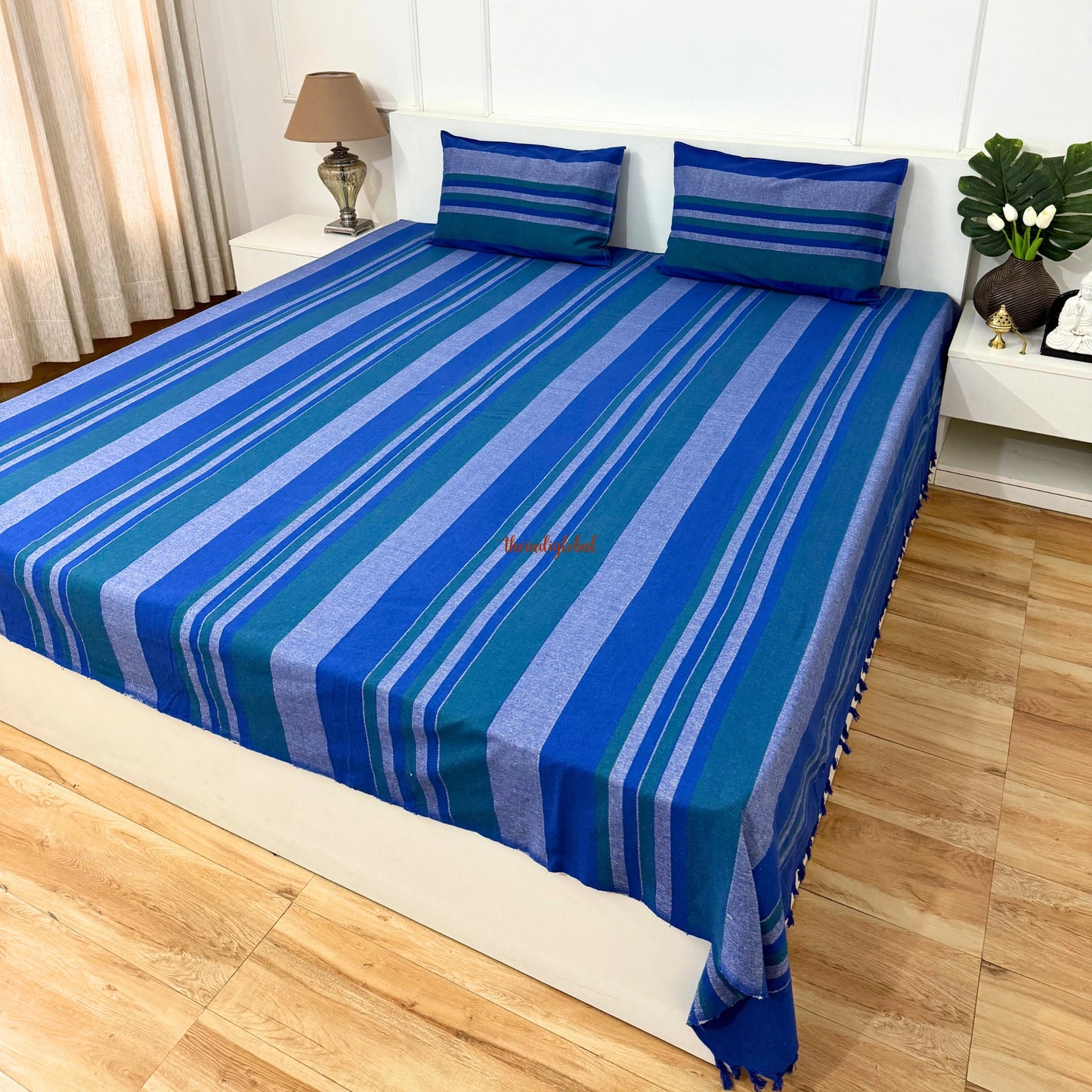 Handloom Cotton Bedsheet with Pillow Covers Blue