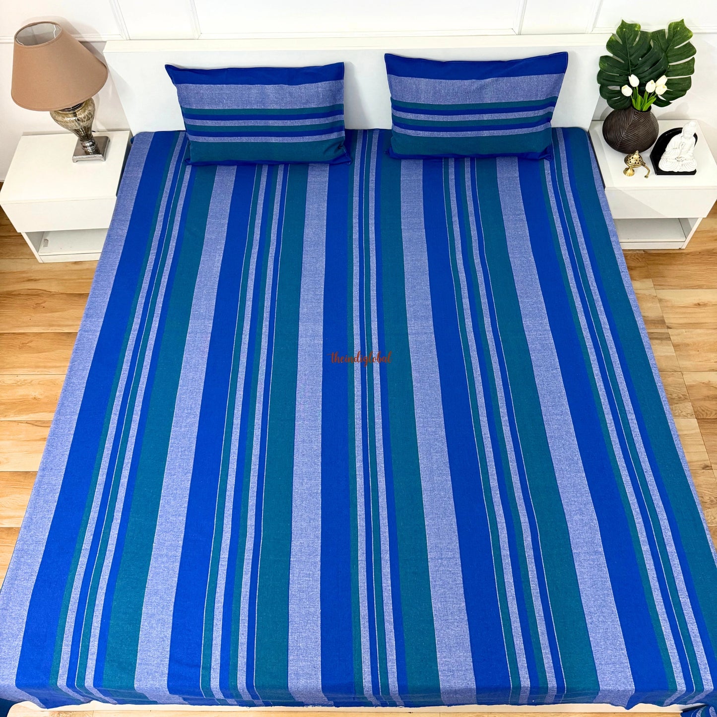 Handloom Cotton Bedsheet with Pillow Covers Blue