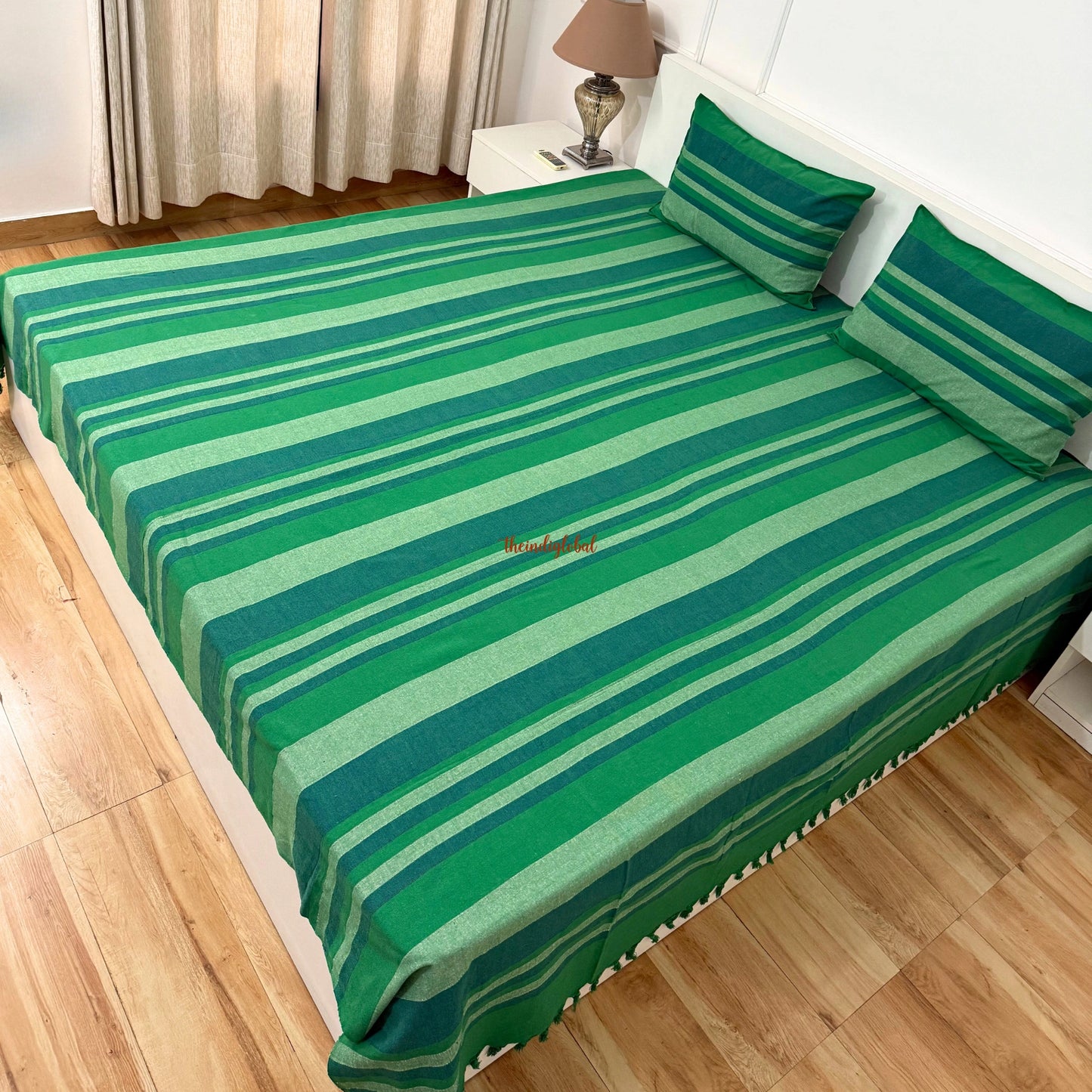 Handloom Cotton Bedsheet with Pillow Covers Green