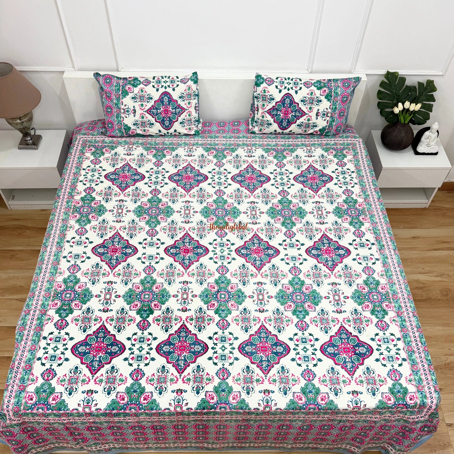 Homi Cotton Bedsheet with Pillow Covers Green