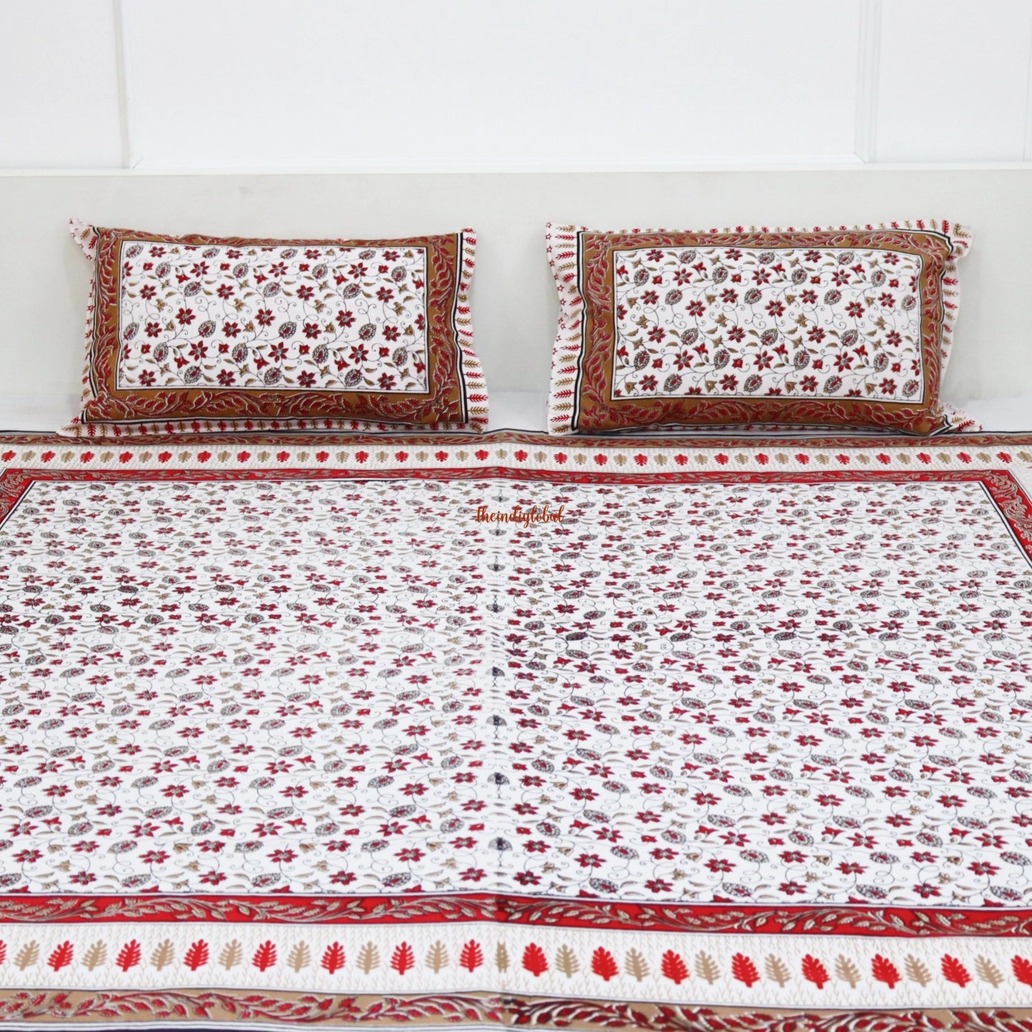 Kalamkari Cotton Bedsheet with 2 Pillow Covers Double Bed size Red