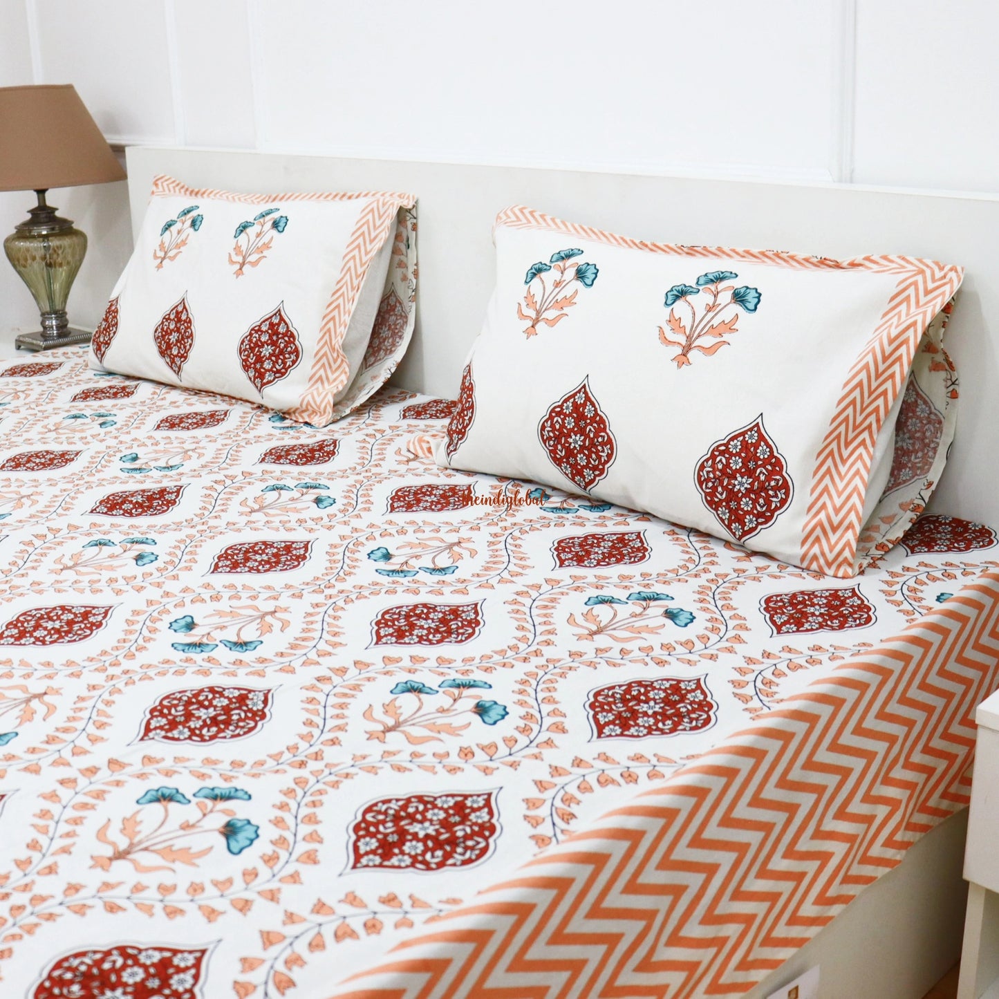 Mughal Garden Cotton Bedsheet with 2 Pillow Covers King size Peach