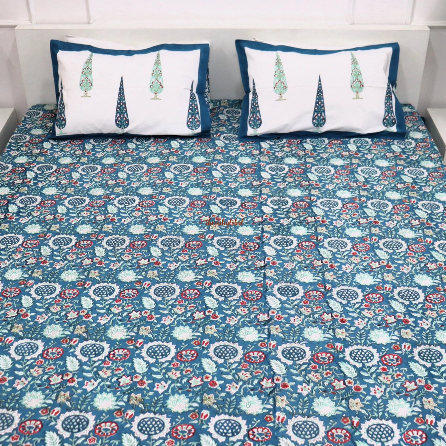 Ramya Hand Block Soft Cotton Bedsheet with 2 Pillow Covers Blue
