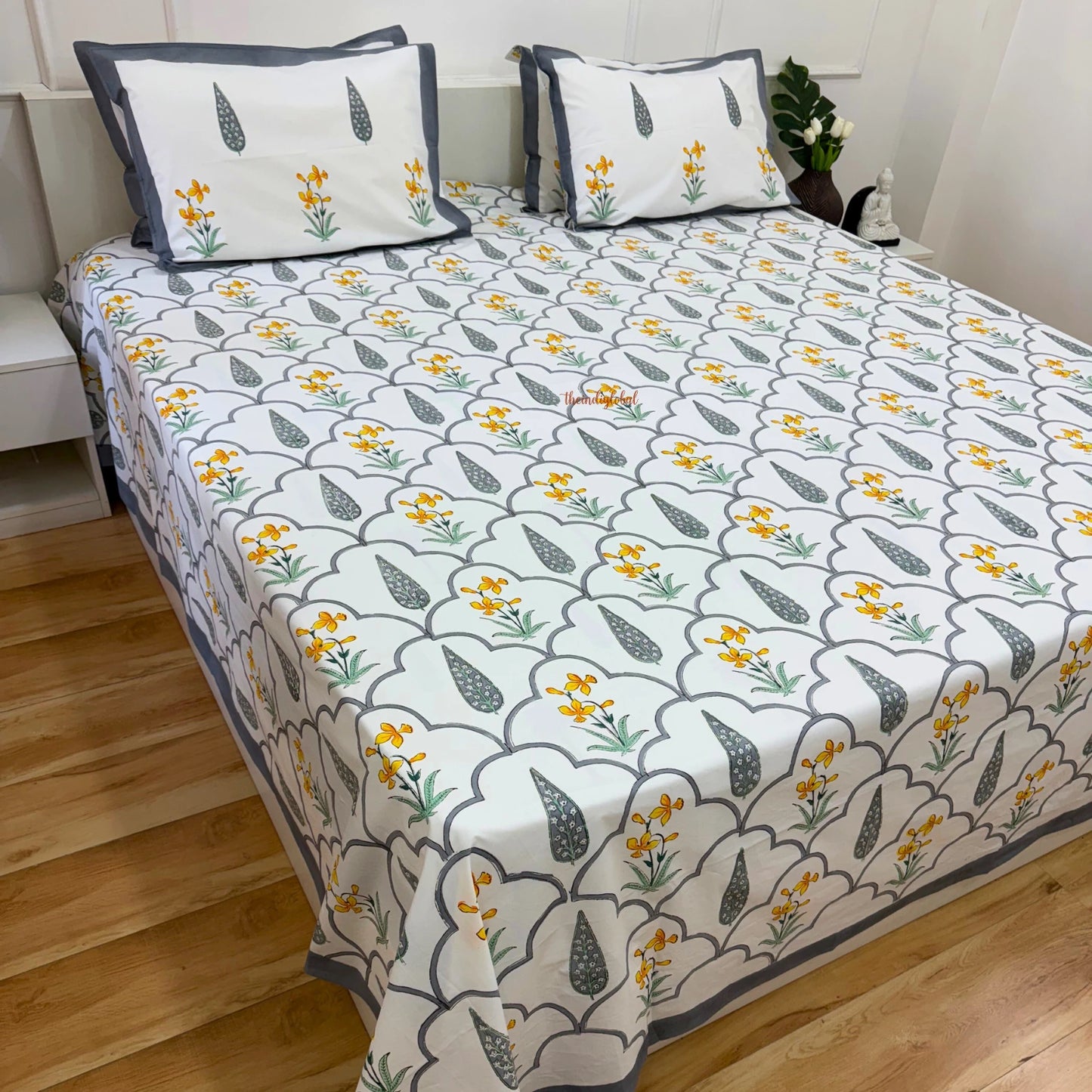 Ramya Hand Block Soft Cotton Bedsheet with 2 Pillow Covers Grey