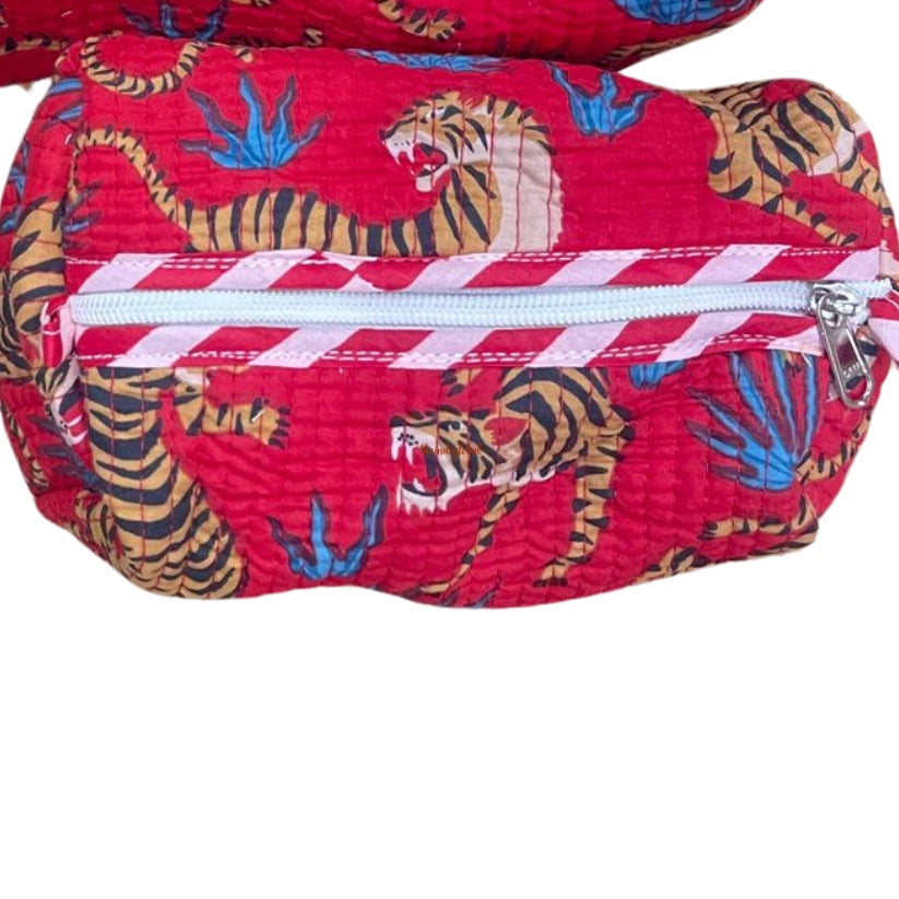 Multi-Purpose Travel Pouch Red
