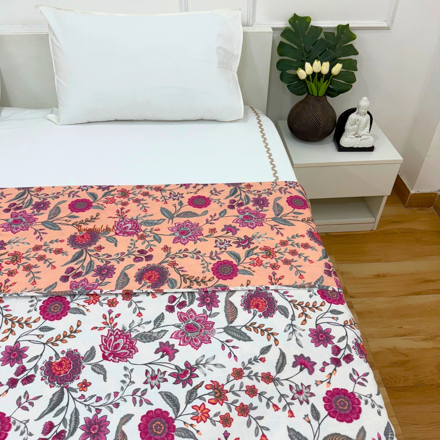 Utsav Reversible King Size Mulmul Dohar 210 TC Pink White
