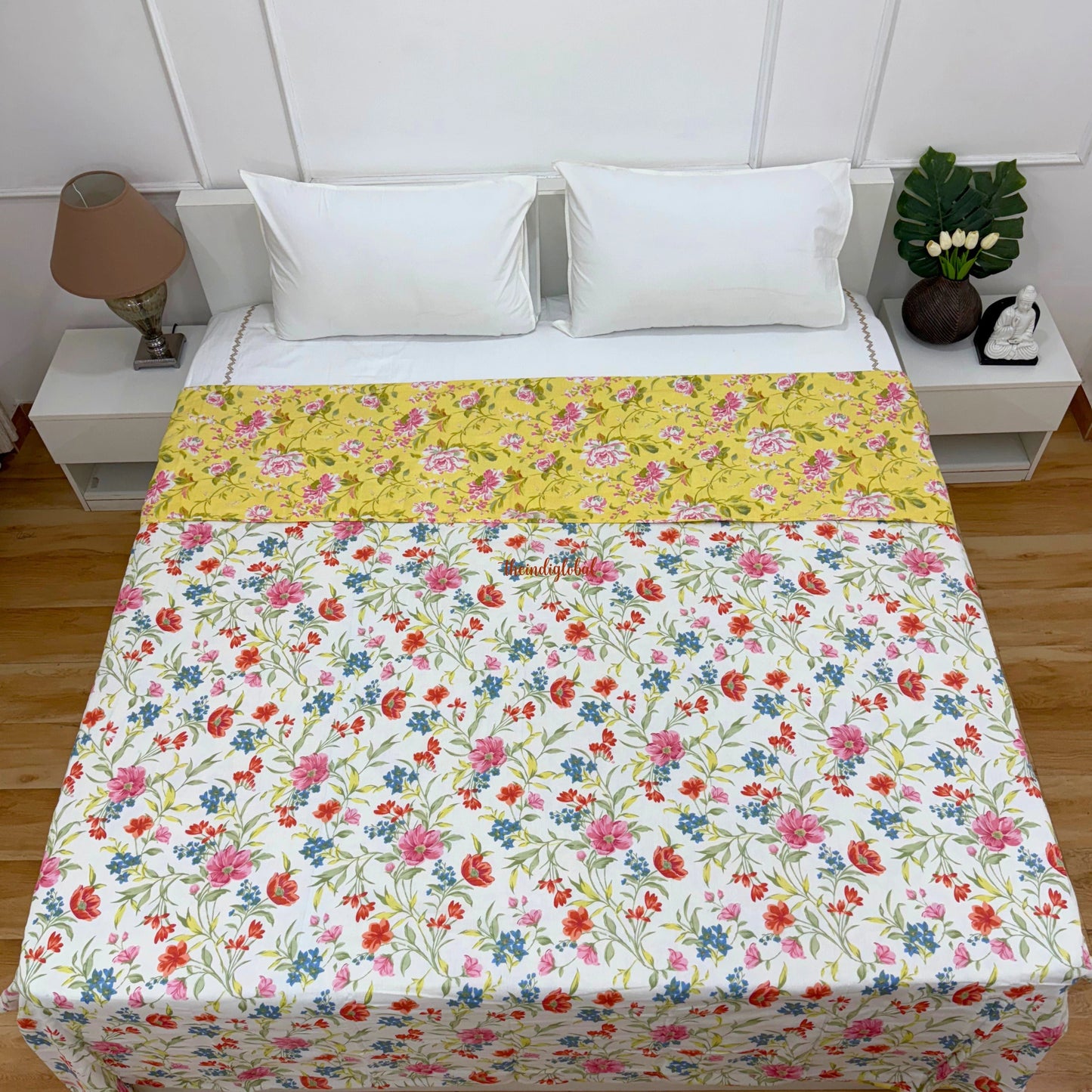 Utsav Reversible King Size Mulmul Dohar 210 TC Pink Yellow