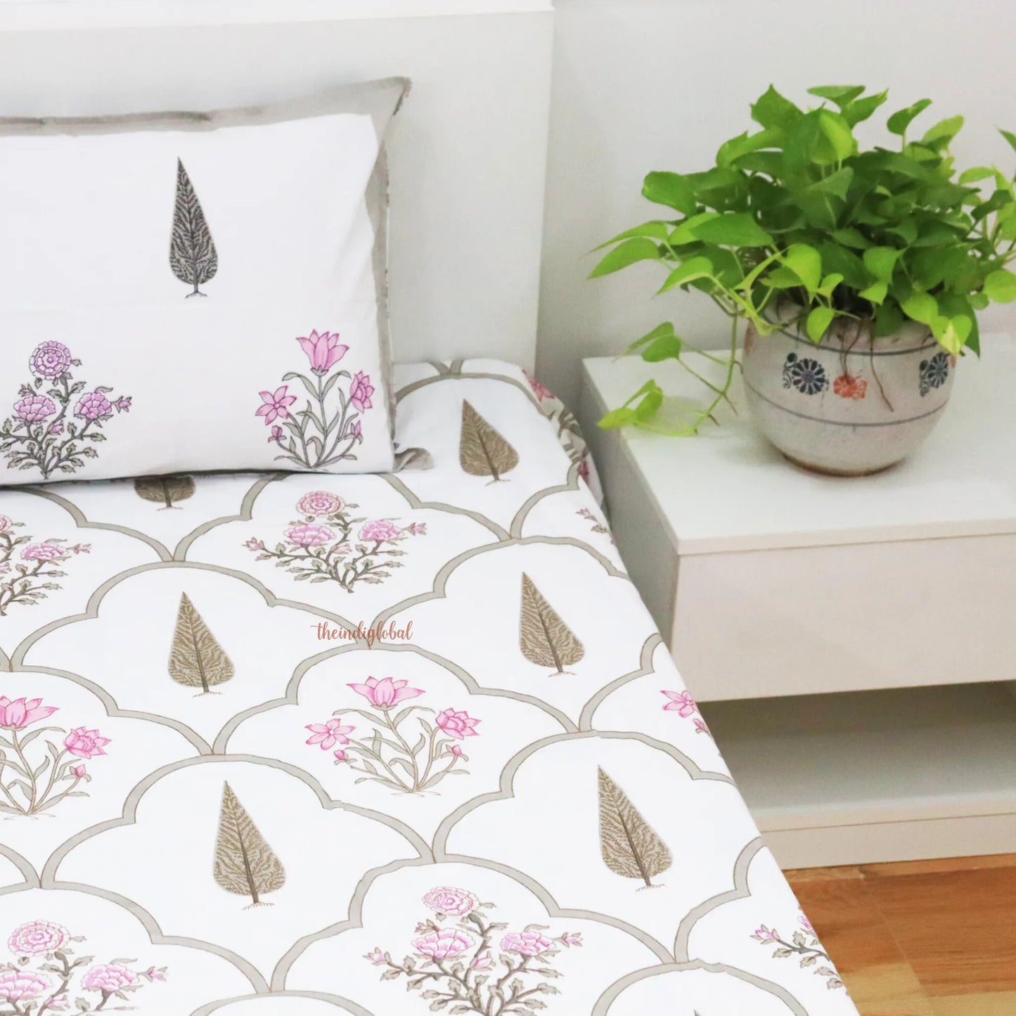 Veda Hand Block Soft Cotton Bedsheet with 2 Pillow Covers Brown