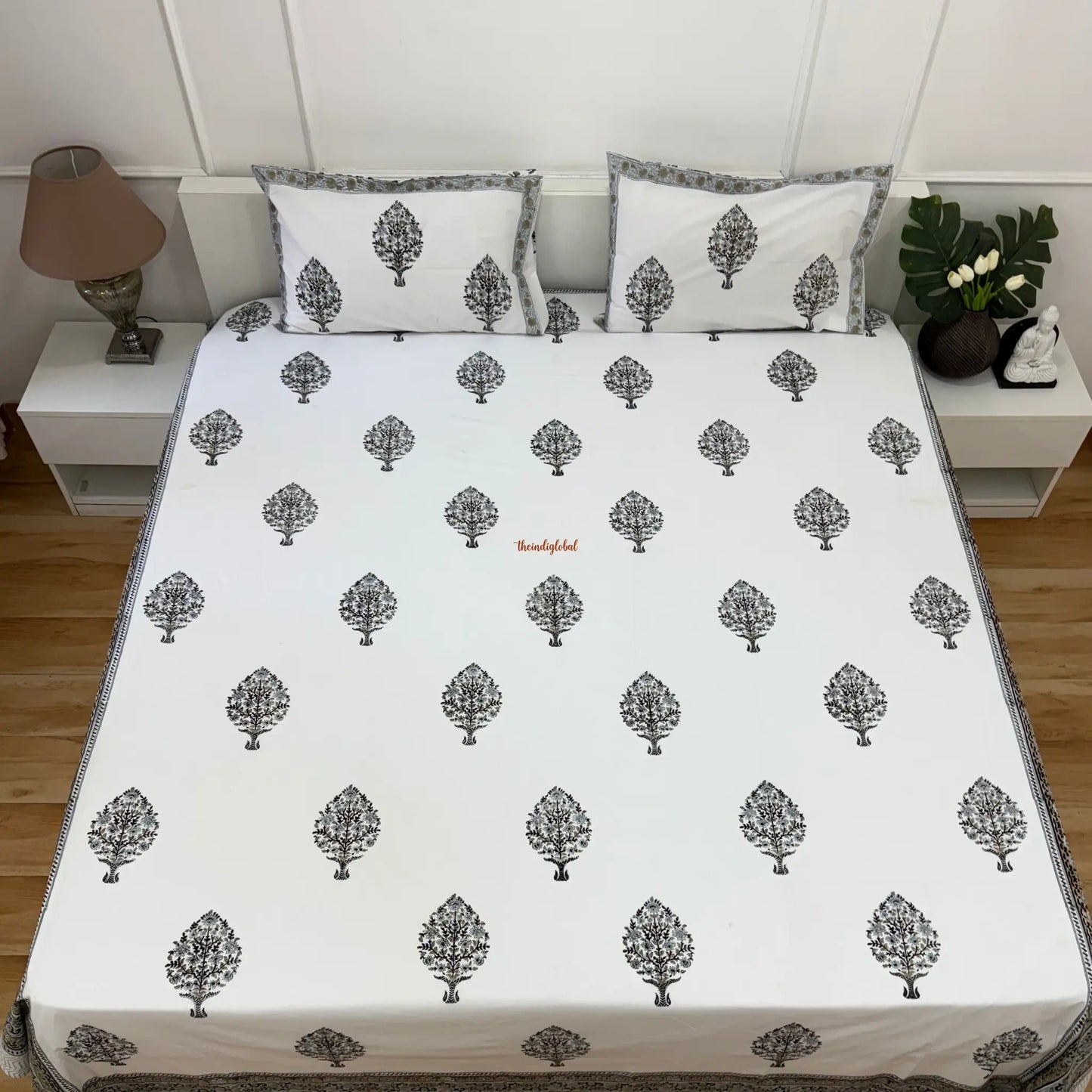 Veda Hand Block Soft Cotton Bedsheet with 2 Pillow Covers Grey