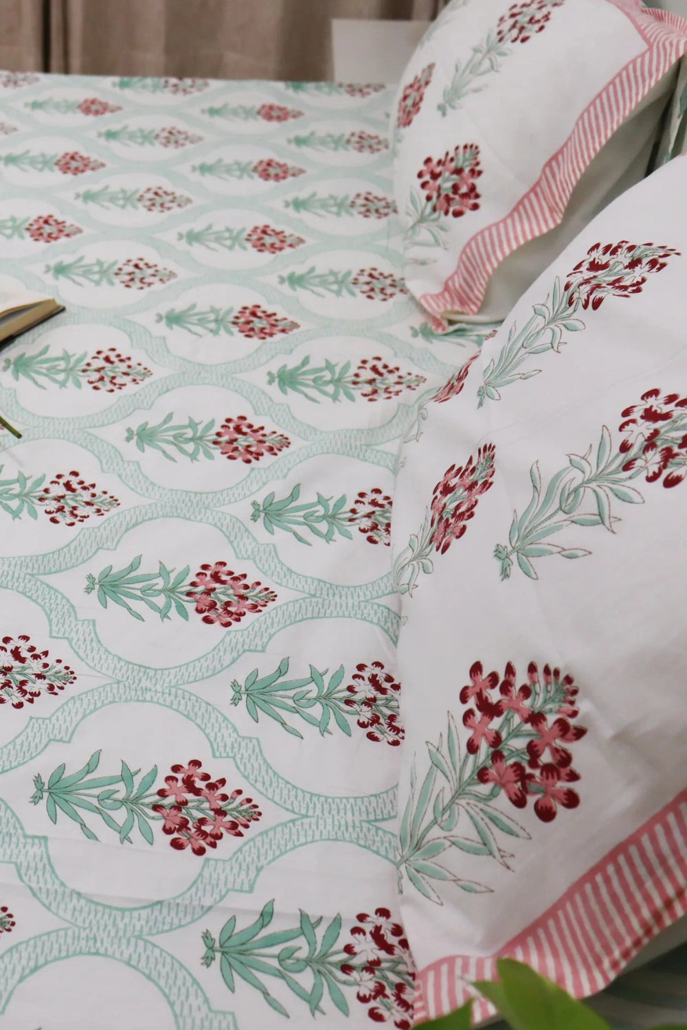 Bagicha Hand Block Soft Cotton Bedsheet with 2 Pillow Covers 90*108 inches Red