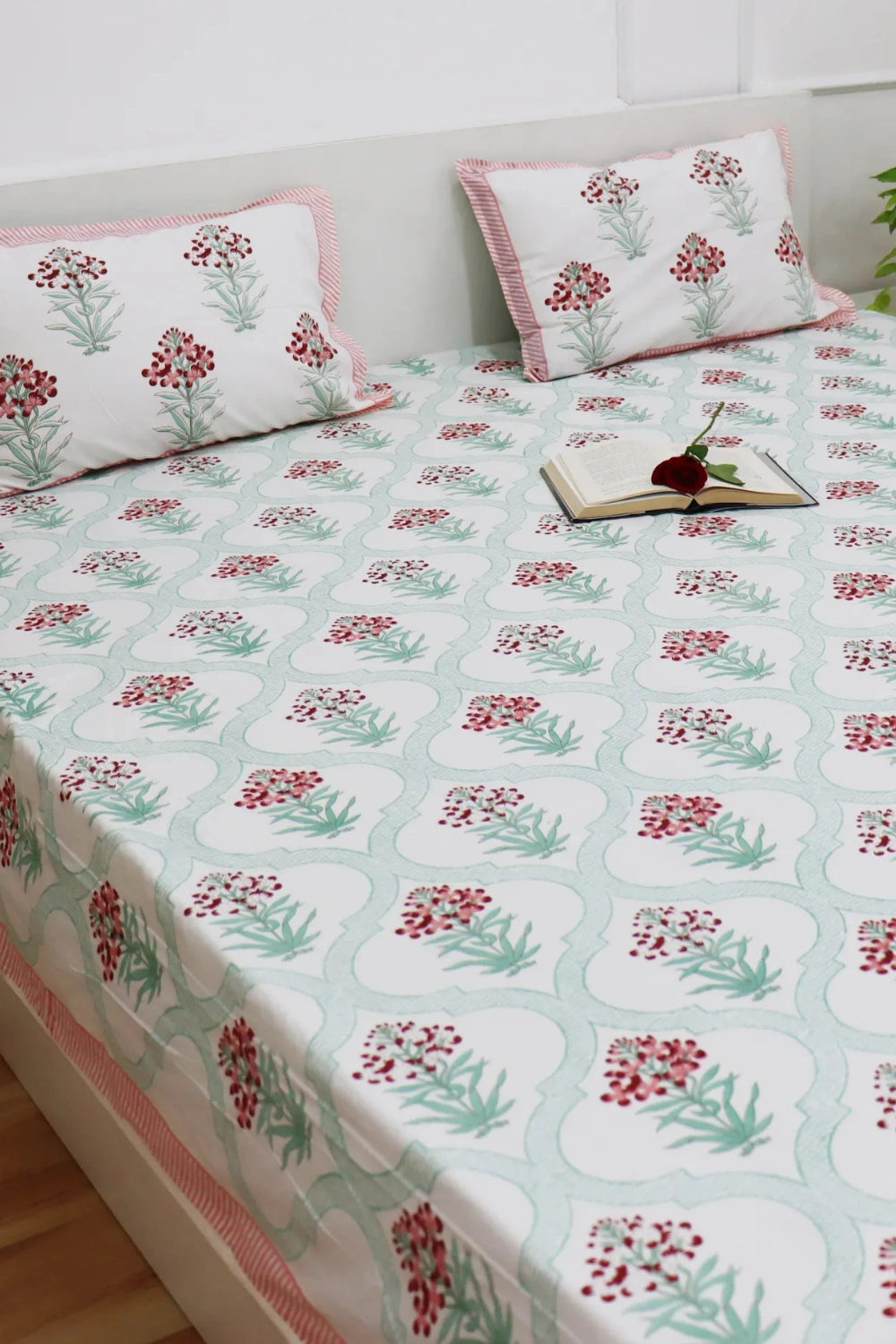 Bagicha Hand Block Soft Cotton Bedsheet with 2 Pillow Covers 90*108 inches Red