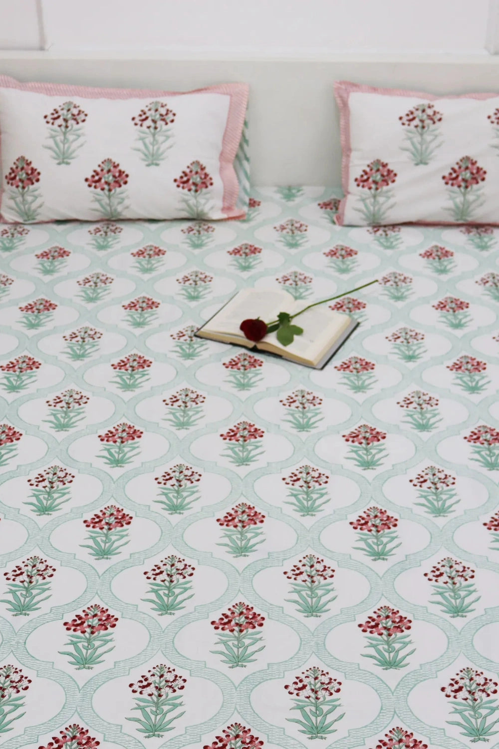 Bagicha Hand Block Soft Cotton Bedsheet with 2 Pillow Covers 90*108 inches Red