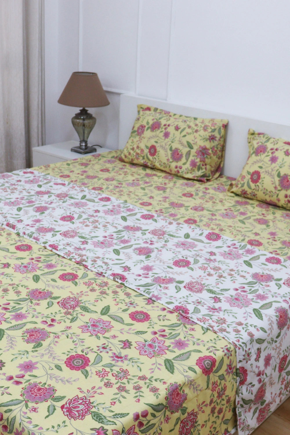 Utsav Reversible Mulmul Dohar for King Size Bed 300 TC