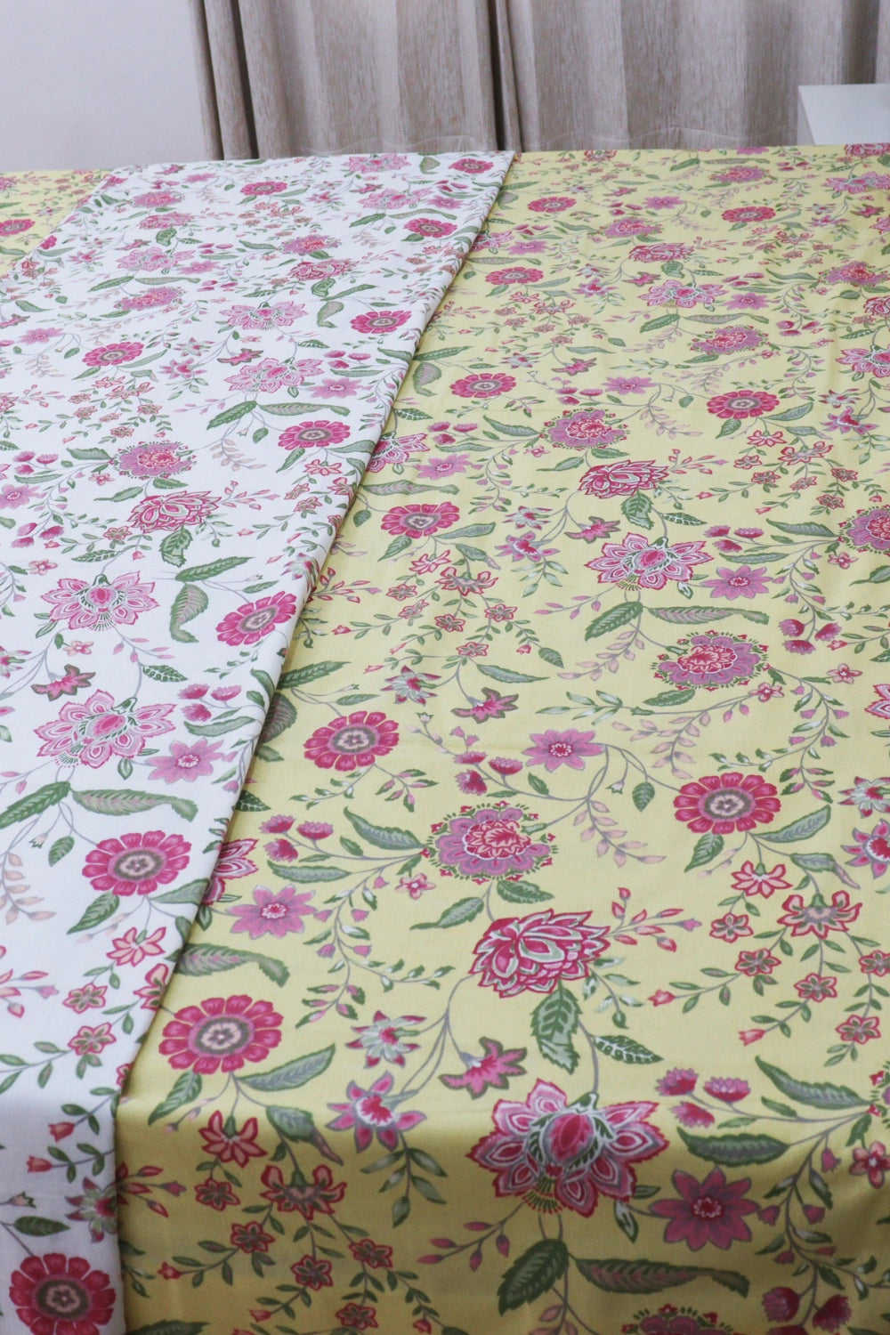 Utsav Reversible Mulmul Dohar for King Size Bed 300 TC