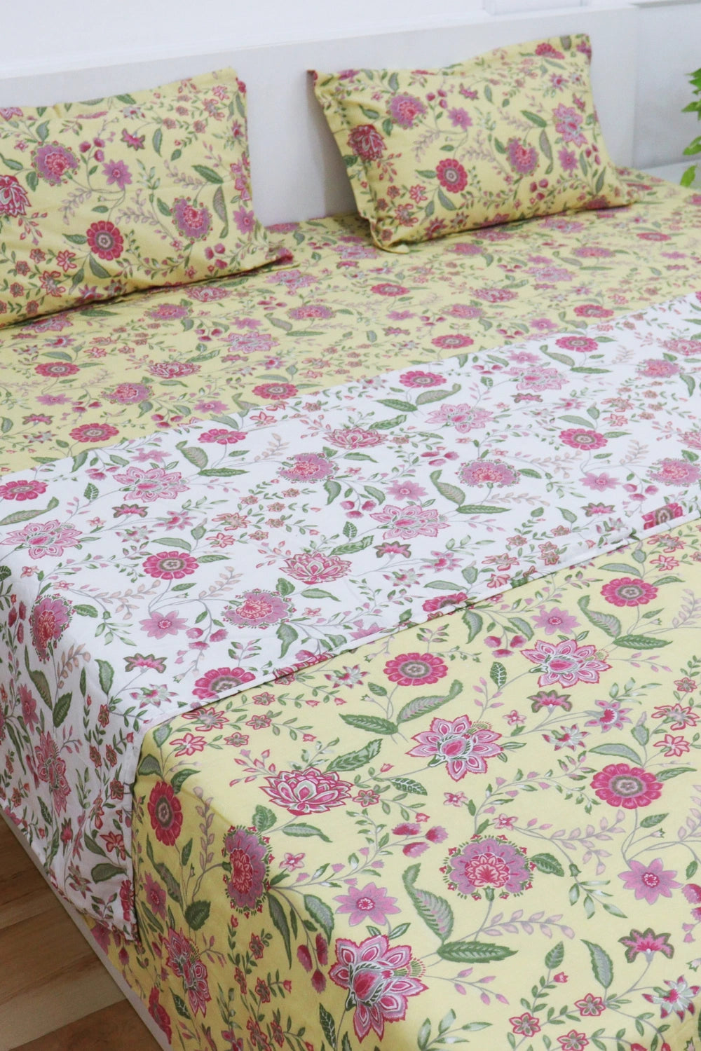 Utsav Reversible Mulmul Dohar for King Size Bed 300 TC