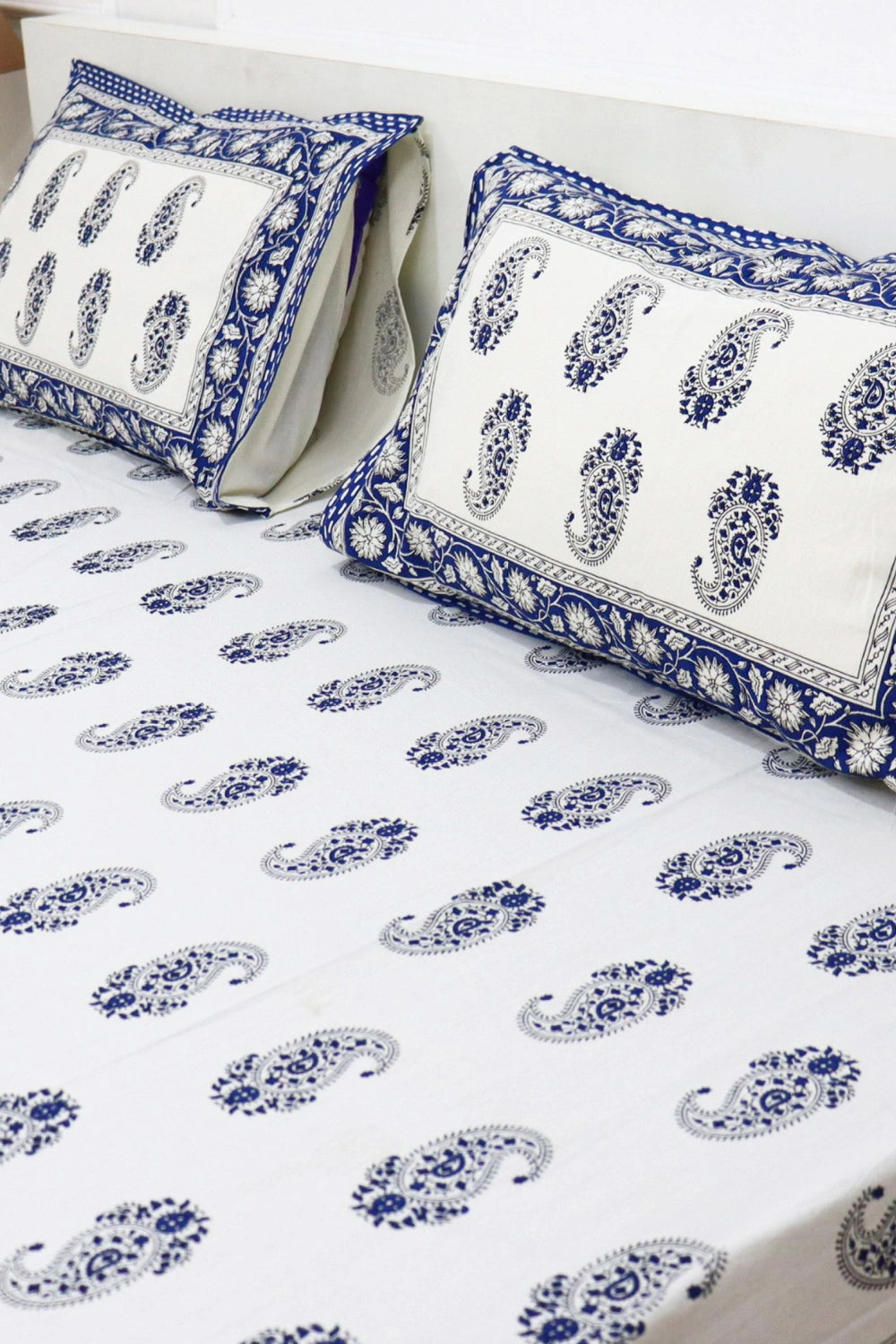 Paisley Handprinted Bedsheets for Double Bed