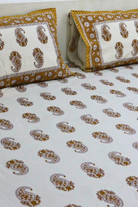 Paisley Cotton Bedsheet with 2 Pillow Covers King size Mustard