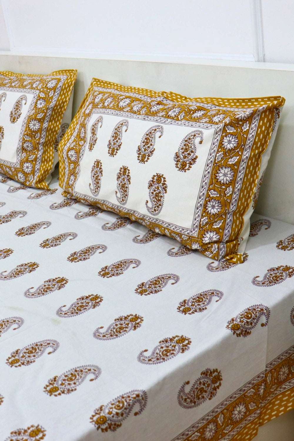 Paisley Handprinted Cotton Bedsheets King Size