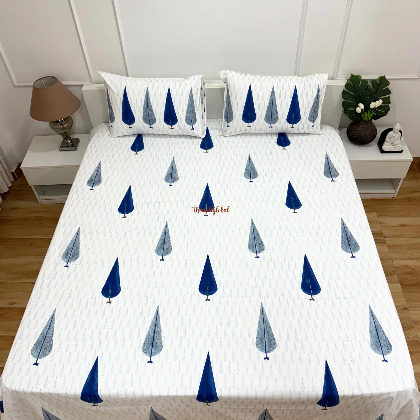 Ramya Hand Block Soft Cotton Bedsheet Blue Pankhudi