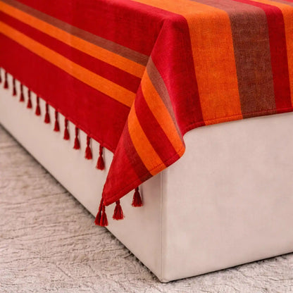 Handloom-Cotton-Bedsheet-with-Pillow-Covers-Red-4