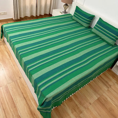 Handloom Cotton Bedsheet with Two Pillow Covers King Size Dark Green