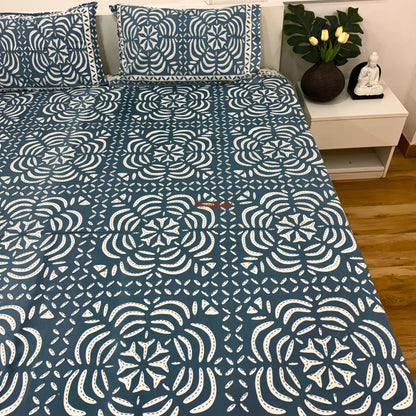 Homi Cotton Bedsheet with Pillow Covers Batik Print Blue Grey