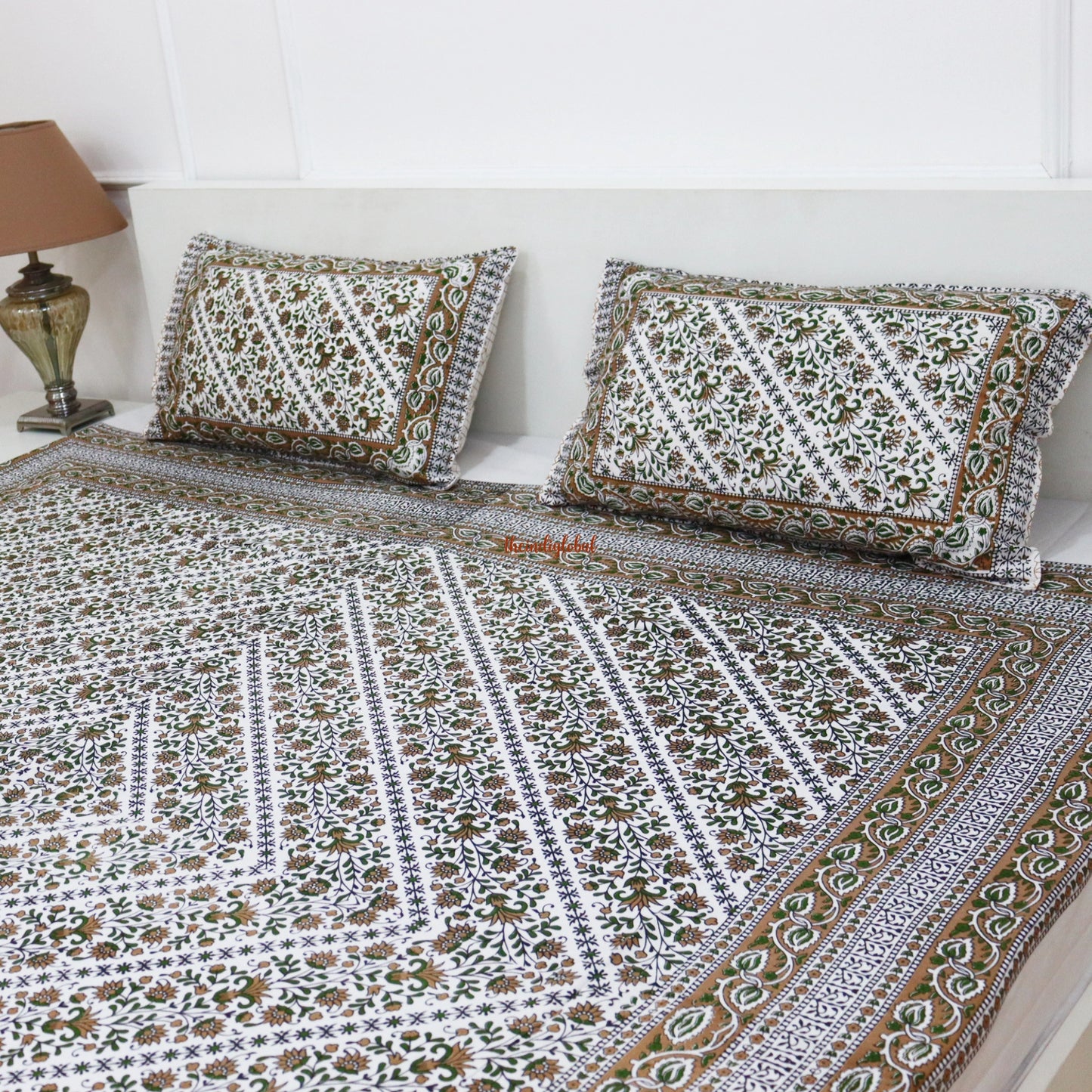 Kalamkari Cotton Bedsheet with 2 Pillow Covers Double Bed size Green