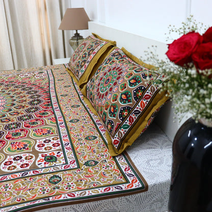 Mandala Cotton Bedsheet with 2 Pillow Covers Double Bed size Green Red