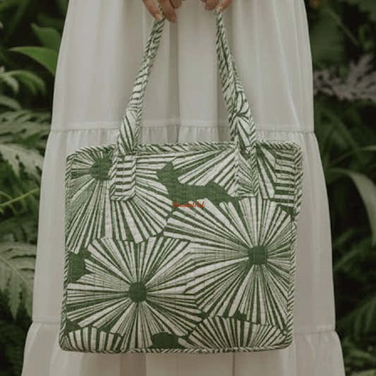 Mini Tote Bag with Zip & Bottle Holder Green