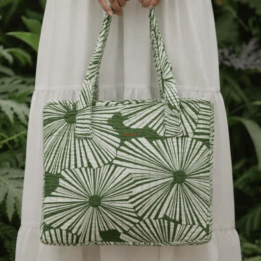 Mini Tote Bag with Zip Bottle Holder Green 1