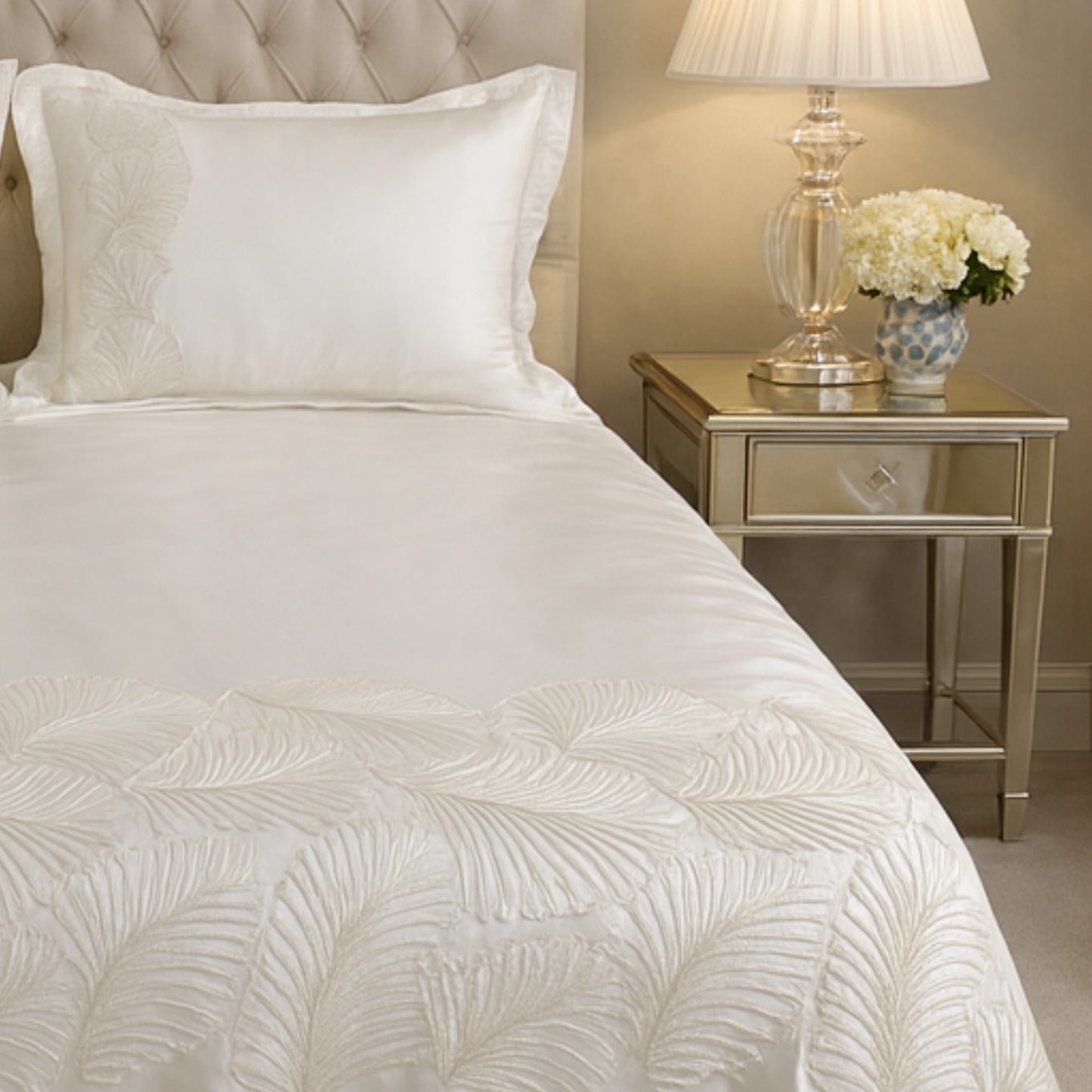 Golden Ultra Soft Hand-Embroidery cotton bedsheet