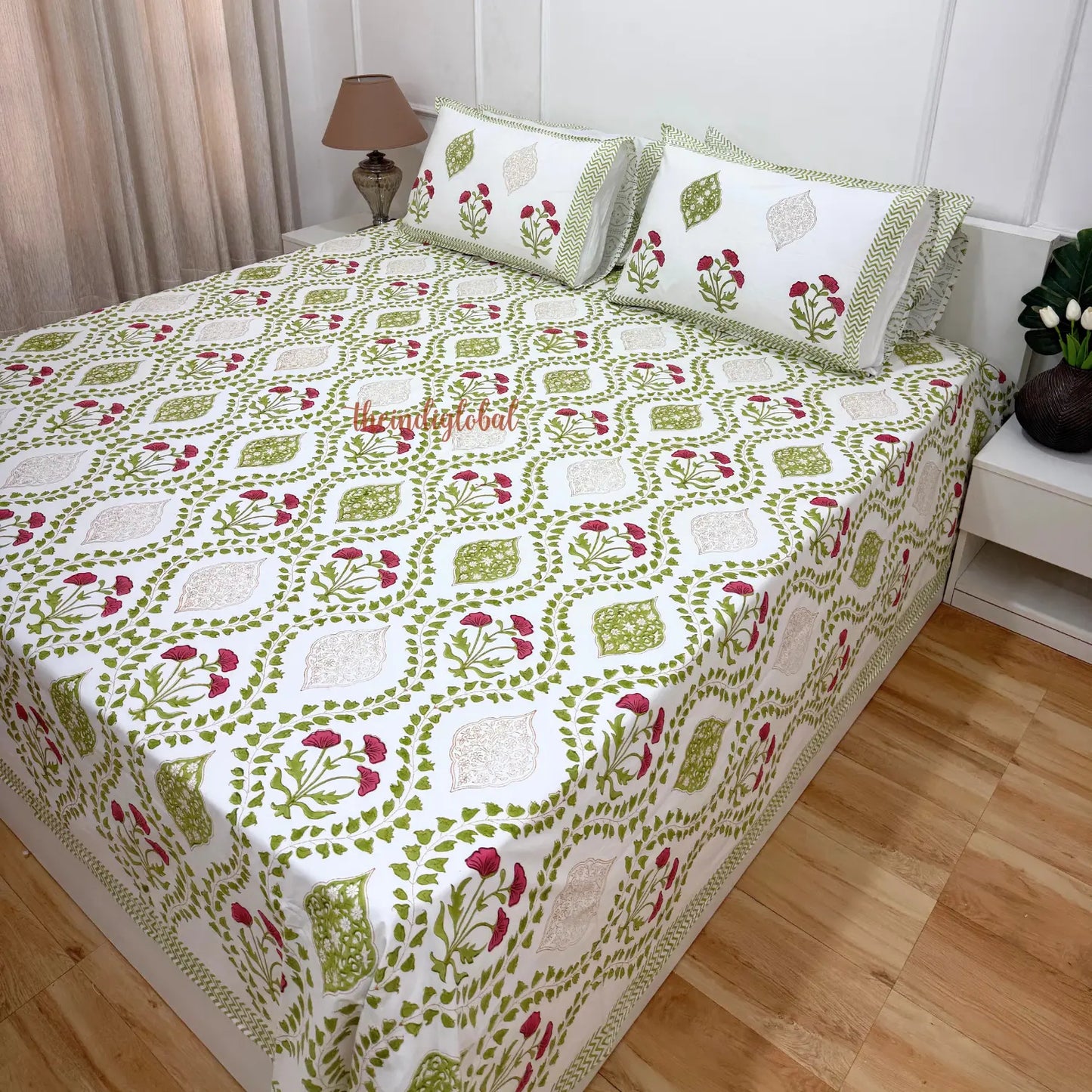 Ramya Hand Block Soft Cotton Bedsheet with 2 Pillow Covers Mughal